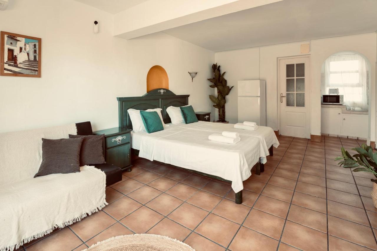 Ocean Suites San Antonio  Luaran gambar
